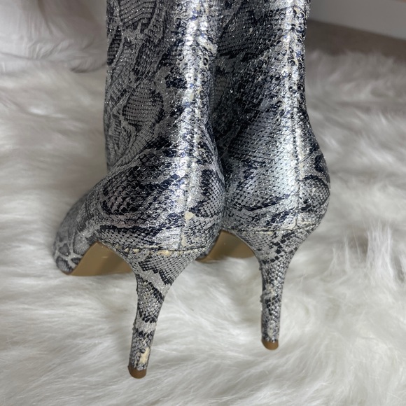 BP Silver Metalic Cheetah Booties Size 8 1/2. Pre-own - Picture 3 of 5